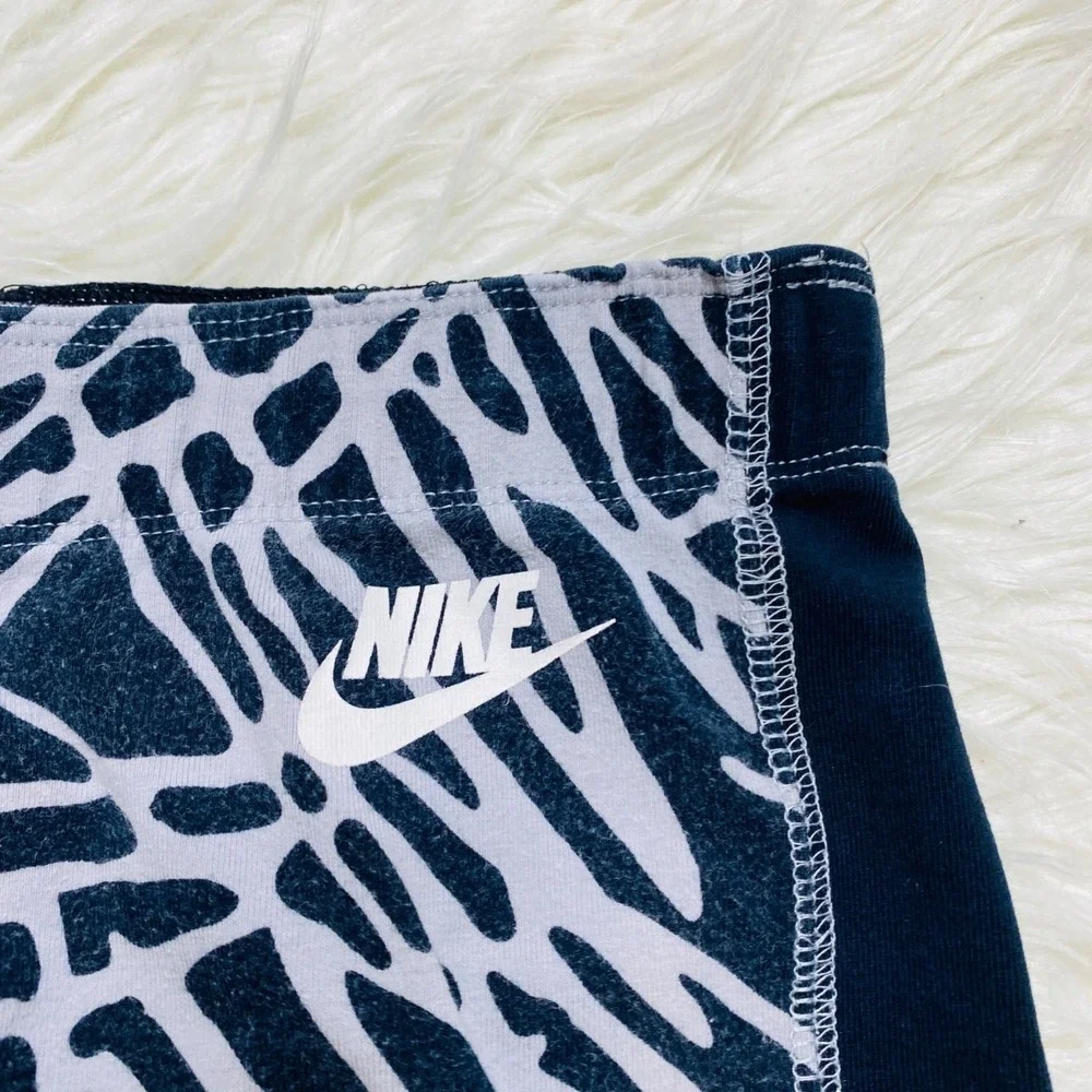 Nike Leggings Girls Small Patterned Black Gray Pull On  Stretchy‎ Logo Athletic